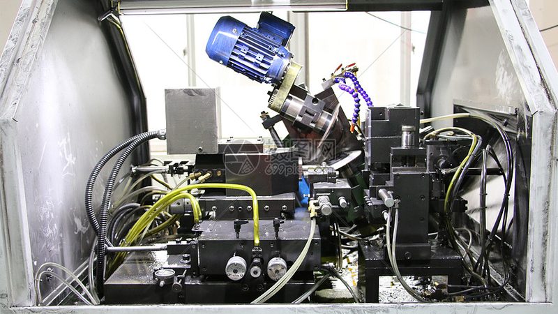 龙门加工中心铸铁床身材质标准：揭秘加工精度与稳定性的关键